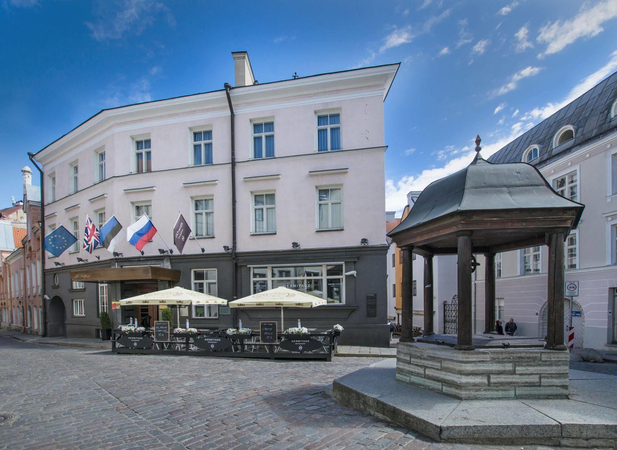 St. Petersbourg Hotel - Small Luxury Hotels Of The World Tallinn Exterior photo